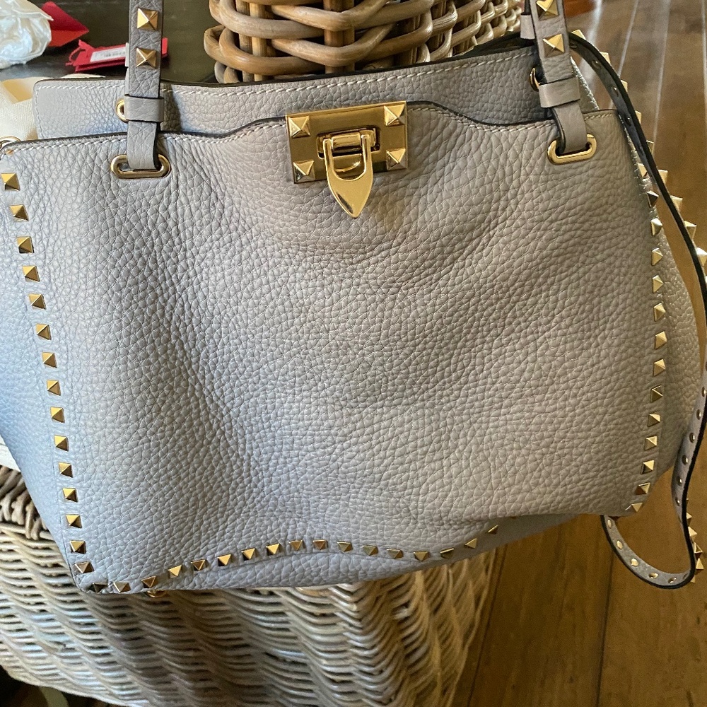 Valentino Garavani rockstud handbag